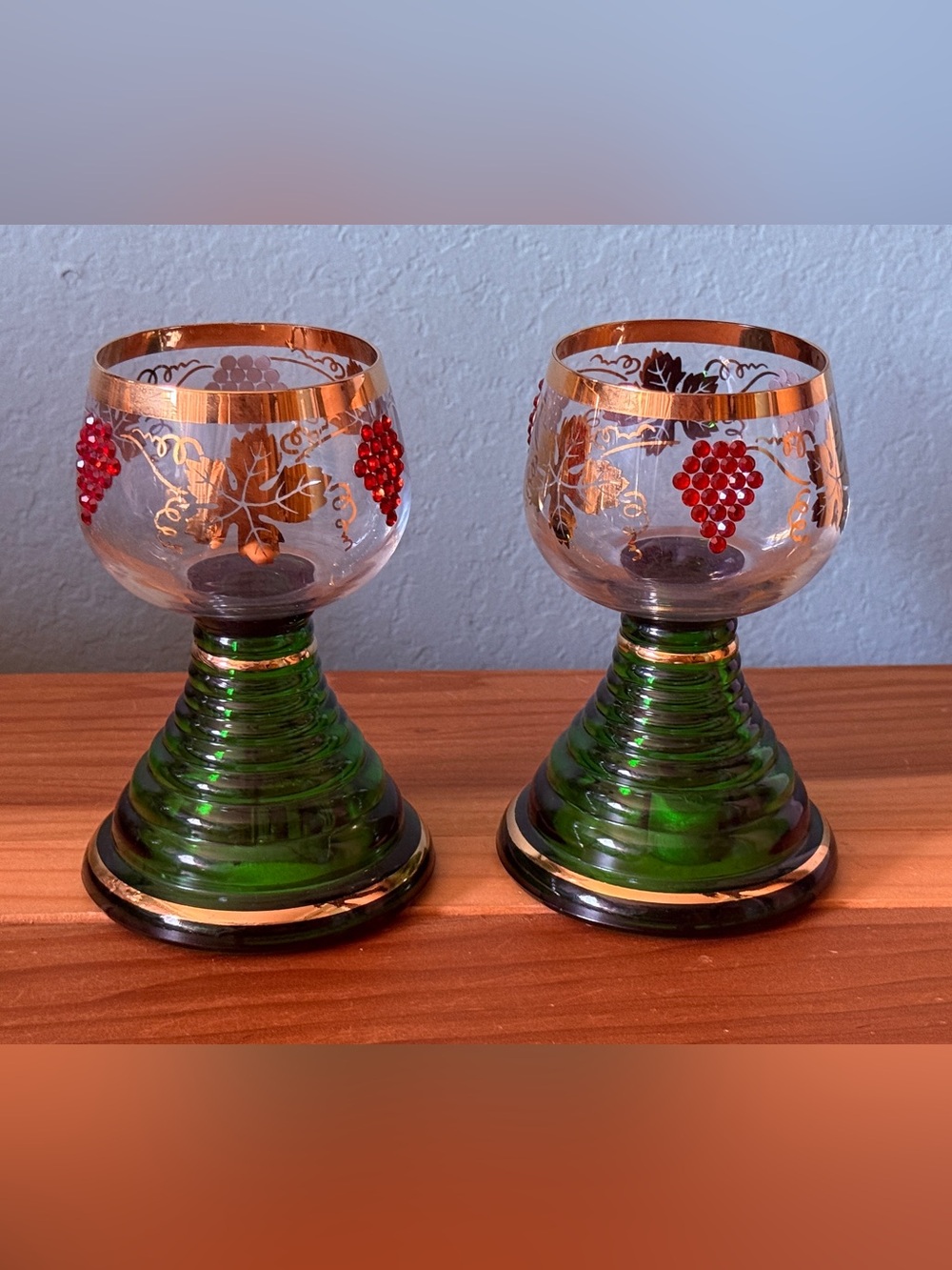 Music Box Wine Goblets Vintage German Roemer Rhinestone Grapes Gold 6" Set of 2